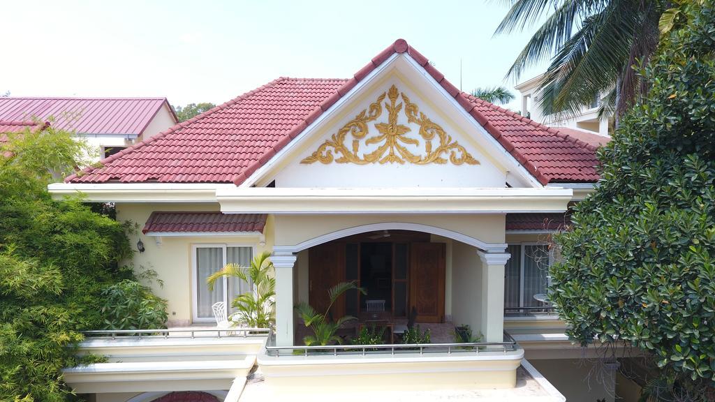 Villa Grange Phnom Penh Exteriör bild