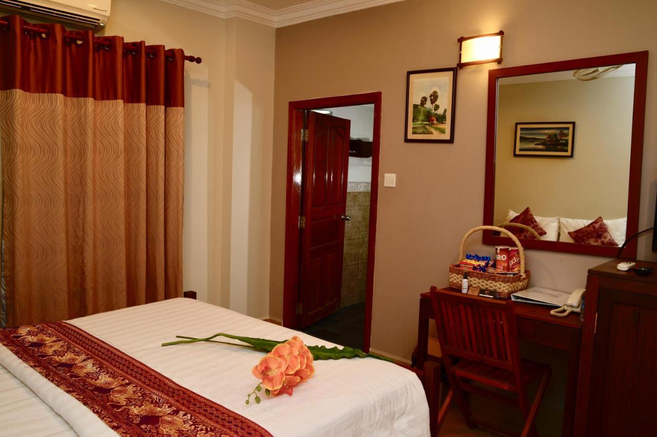 Villa Grange Phnom Penh Exteriör bild