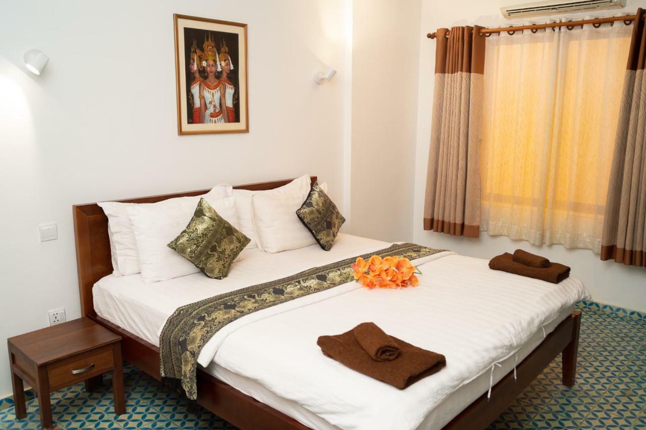 Villa Grange Phnom Penh Exteriör bild